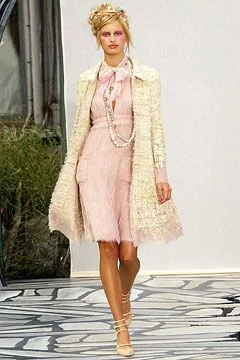 Look 12